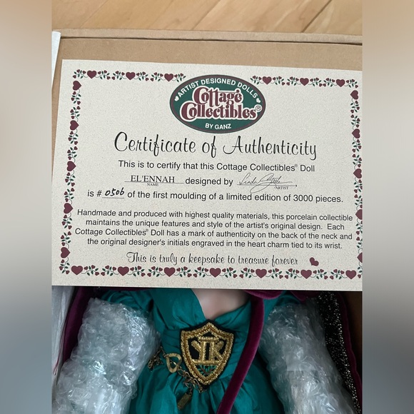 ORIGINAL IN BOX Cottage Collectibles Porcelain Artist Doll El'ennah - 0506/3000 - Picture 3 of 6